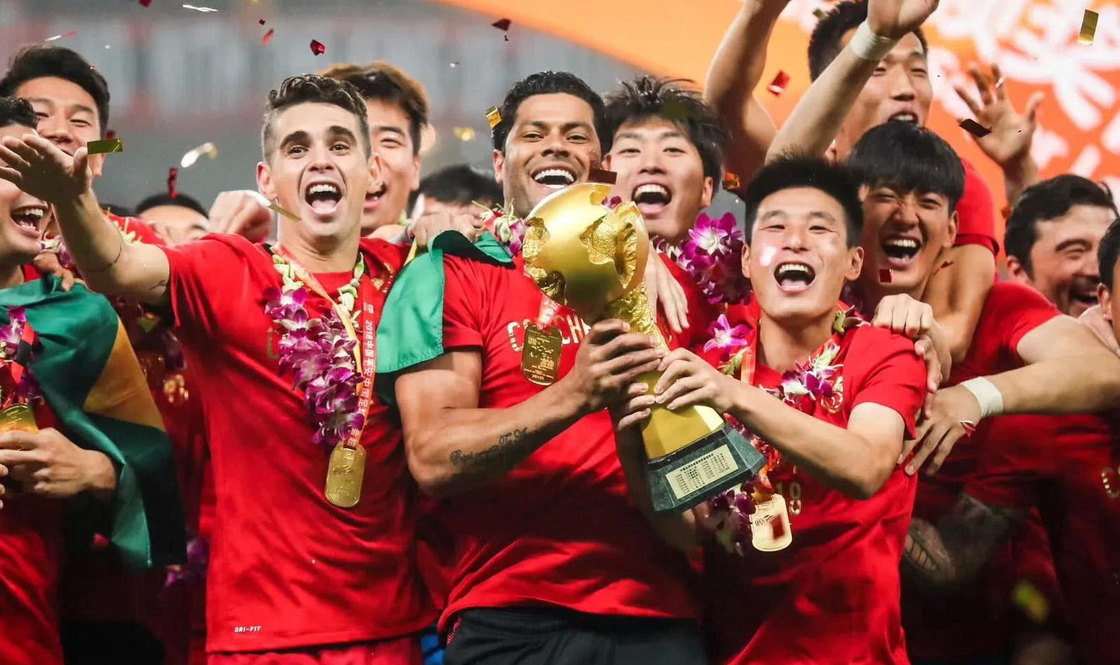 莫雷托：罗马有意路易斯-恩里克，但球员不会在冬窗离开国米（莫雷托：罗马想签路易斯-恩里克，但他今冬不会离开国米）